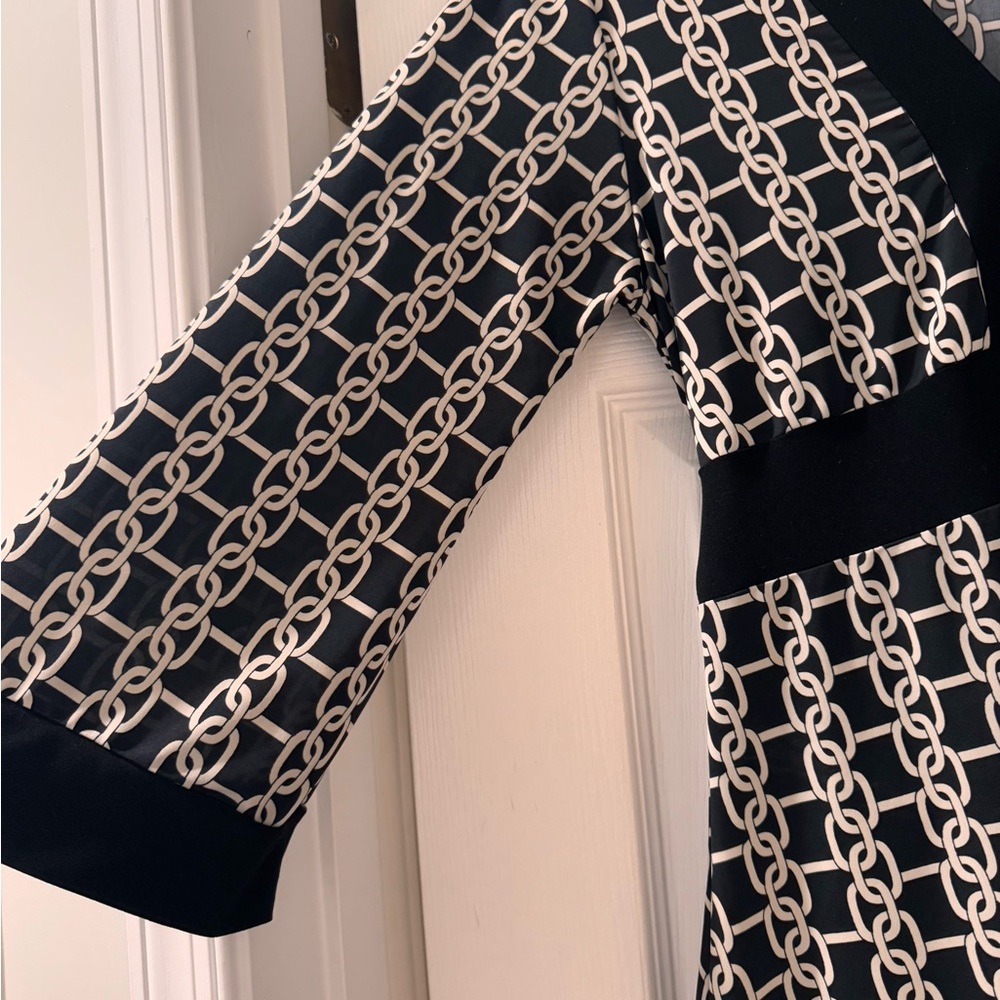 Chain Pattern Black And White Blouse - image 4